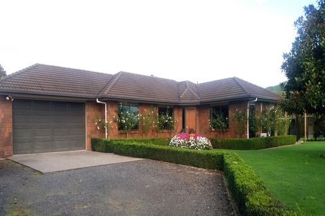 Photo of property in 17 Mangauika Road, Pirongia, Te Awamutu, 3876