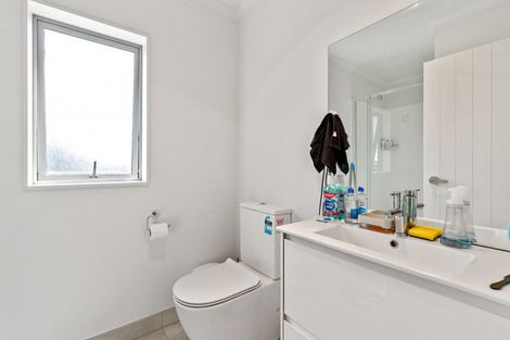 Photo of property in 10/47 Helena Road, Hillcrest, Hamilton, 3216