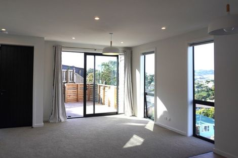 Photo of property in 8 Silvereye Way, Johnsonville, Wellington, 6037