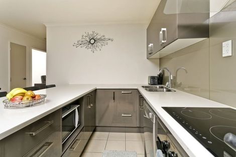 Photo of property in 2d/47 Stanhope Road, Mount Wellington, Auckland, 1051