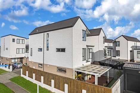 Photo of property in 6 Manahau Lane, Flat Bush, Auckland, 2019