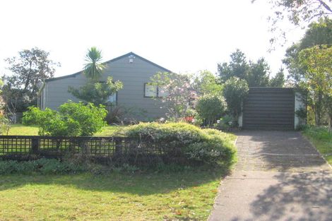 Photo of property in 231 Linton Crescent, Whangamata, 3620