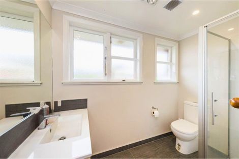 Photo of property in 41 Ellesmere Crescent, Highbury, Palmerston North, 4412