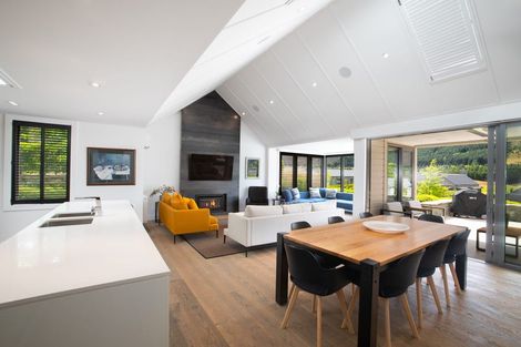 Photo of property in 5 Ogilvie Lane, Arrowtown, 9371