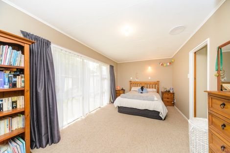Photo of property in 55 Botanical Road, Takaro, Palmerston North, 4412