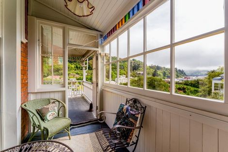 Photo of property in 27 Currie Street, Port Chalmers, 9023