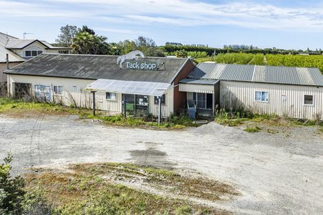 Photo of property in 2037 Pakowhai Road, Pakowhai, Napier, 4183