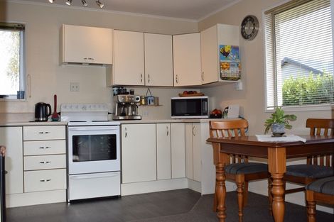 Photo of property in 38 Cunningham Street, Grasmere, Invercargill, 9810