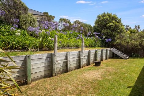 Photo of property in 1 Milford Street, Aotea, Porirua, 5024