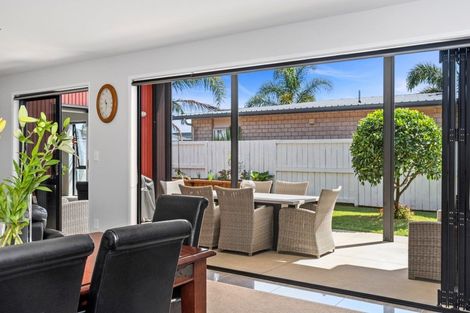 Photo of property in 2 Toetoe Street, Papamoa Beach, Papamoa, 3118
