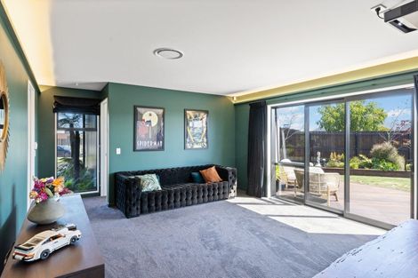 Photo of property in 1 De Surville Way, Pegasus, 7612