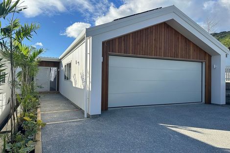 Photo of property in 21 Ruru Street, Waikanae, 5036