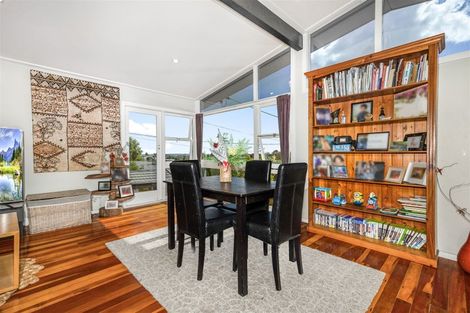 Photo of property in 14 Mason Street, New Lynn, Auckland, 0600