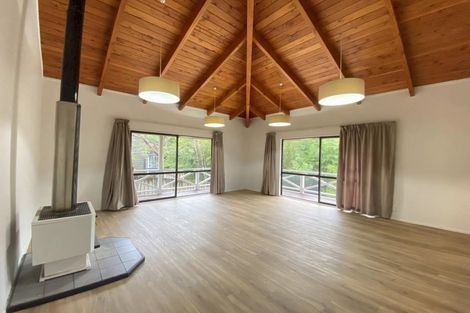 Photo of property in 2/24 Matipo Road, Mairangi Bay, Auckland, 0630