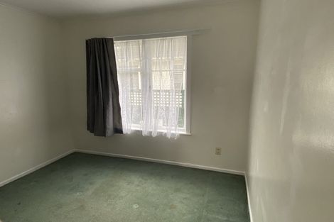 Photo of property in 98 Hillsborough Road, Hillsborough, Auckland, 1042