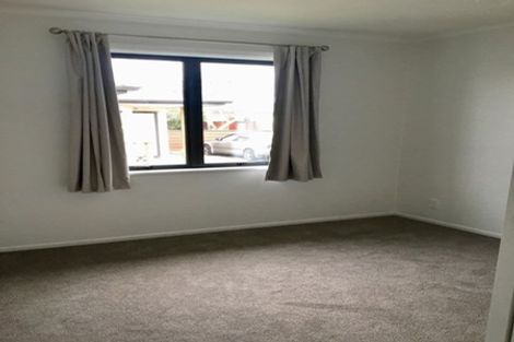 Photo of property in 206 Russell Road, Manurewa, Auckland, 2102