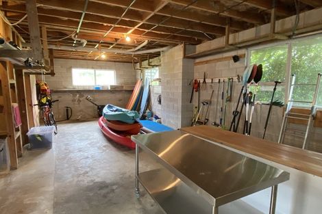 Photo of property in 11 Dalton Road, Snells Beach, 0920