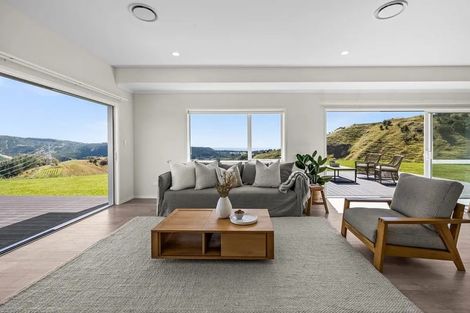 Photo of property in 170 Eskridge Drive, Eskdale, Napier, 4182