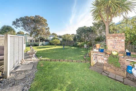 Photo of property in 20 Bastia Avenue, Bastia Hill, Whanganui, 4500