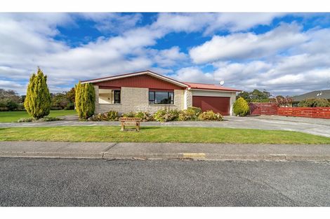 Photo of property in 11 Scott Street, Tuatapere, 9620