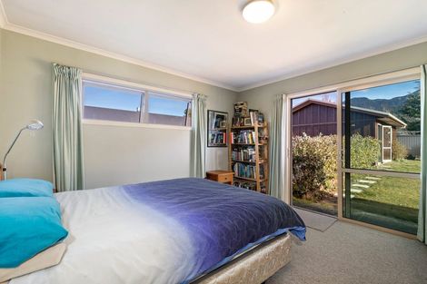 Photo of property in 15 Hewson Crescent, Lake Hawea, Wanaka, 9382