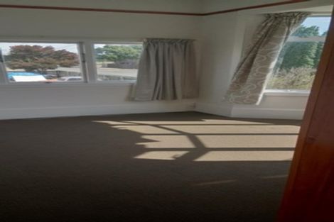 Photo of property in 40 Rowan Avenue, Aranui, Christchurch, 8061