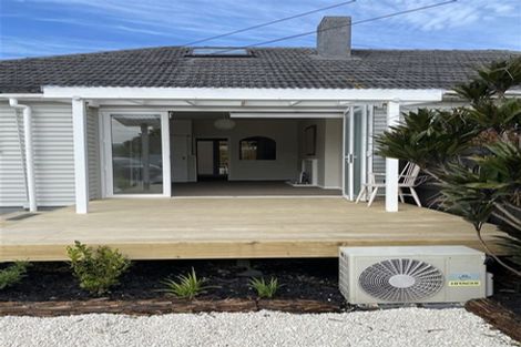 Photo of property in 70 Alverston Street, Waterview, Auckland, 1026