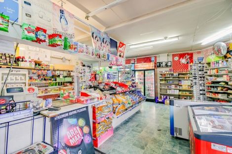 Photo of property in 490 Heads Road, Castlecliff, Whanganui, 4501