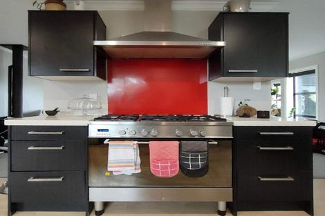 Photo of property in 51 Mears Road, St Andrews, Hamilton, 3200