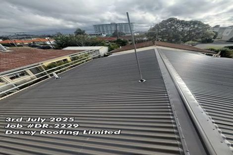 Photo of property in 2/8 Riverside Road, Orewa, 0931