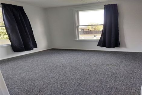Photo of property in 33 Railway Crescent, Masterton, 5810