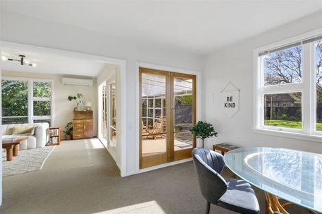 Photo of property in 196 Cashmere Road, Hoon Hay, Christchurch, 8025