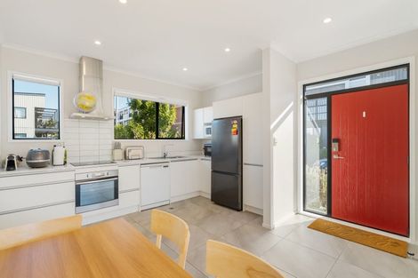 Photo of property in 60 Mapou Road, Hobsonville, Auckland, 0616