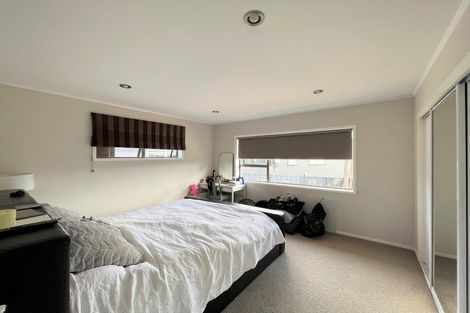 Photo of property in 10 Rene Place, Sunnyhills, Auckland, 2010