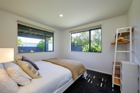 Photo of property in 17 Kotare Place, South Bay, Kaikoura, 7300