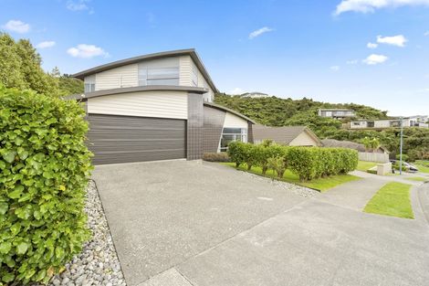 Photo of property in 18 Meadowbank Drive, Belmont, Lower Hutt, 5010