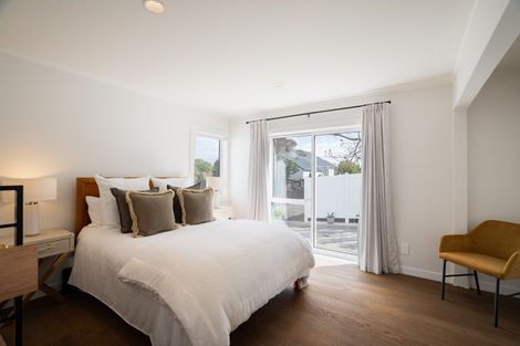 Photo of property in 2/6 Marsh Avenue, Forrest Hill, Auckland, 0620