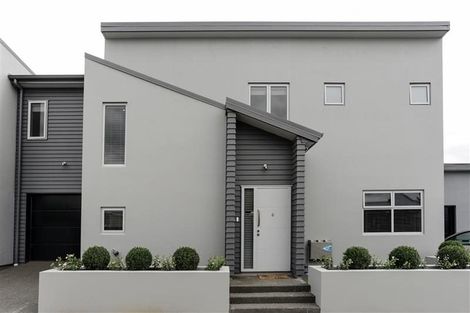 Photo of property in 6 Bray Place, Havelock North, 4130