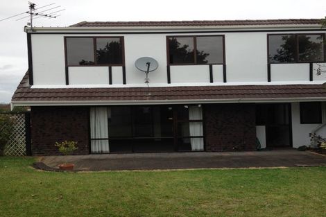 Photo of property in 2/27 Fortunes Road, Half Moon Bay, Auckland, 2012