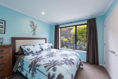 Photo of property in 5 Berkshire Place, Stoke, Nelson, 7011