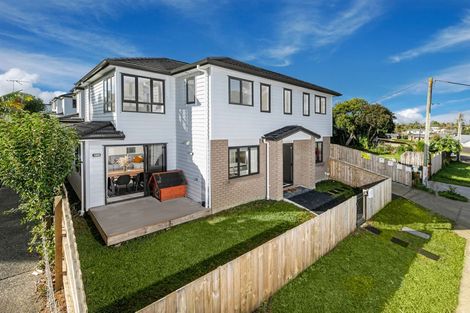 Photo of property in 9a Kingdale Road, Henderson, Auckland, 0610