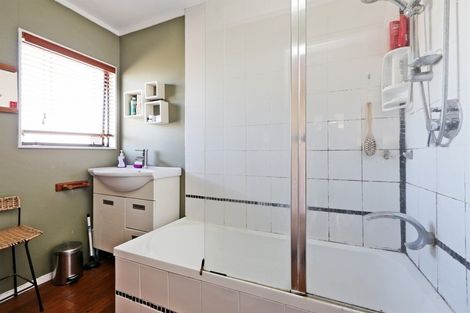 Photo of property in 802 Riverslea Road North, Parkvale, Hastings, 4122