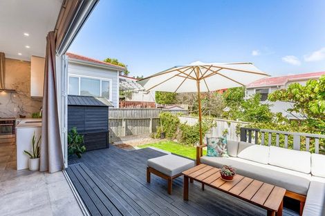 Photo of property in 32 Hiropi Street, Newtown, Wellington, 6021