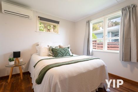 Photo of property in 1 Beazley Avenue, Paparangi, Wellington, 6037
