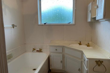 Photo of property in 29a Kanawa Street, Waikanae, 5036