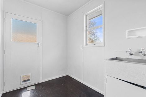 Photo of property in 10 Mahupuku Street, Greytown, 5712