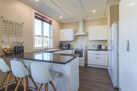 Photo of property in 30 Rewa Street, Inglewood, 4330