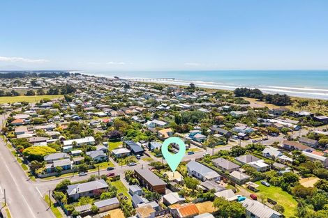 Photo of property in 43 Tovey Street, New Brighton, Christchurch, 8061