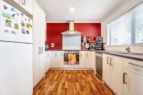 Photo of property in 2 Warriston Avenue, Waiuku, 2123