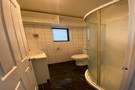Photo of property in 60a Cambridge Terrace, Papatoetoe, Auckland, 2025